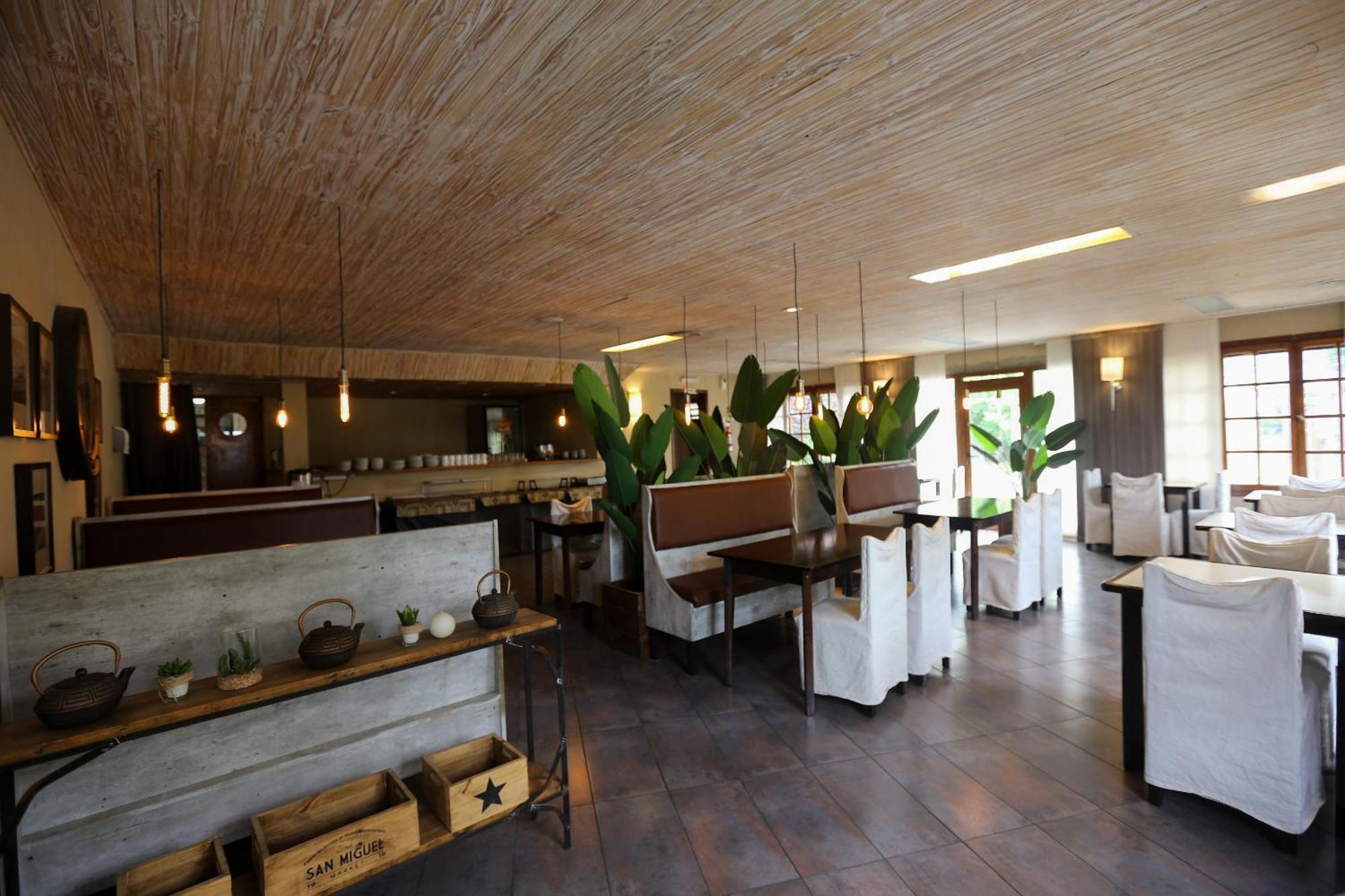 Hotel Bahia Redonda El Calafate Buitenkant foto
